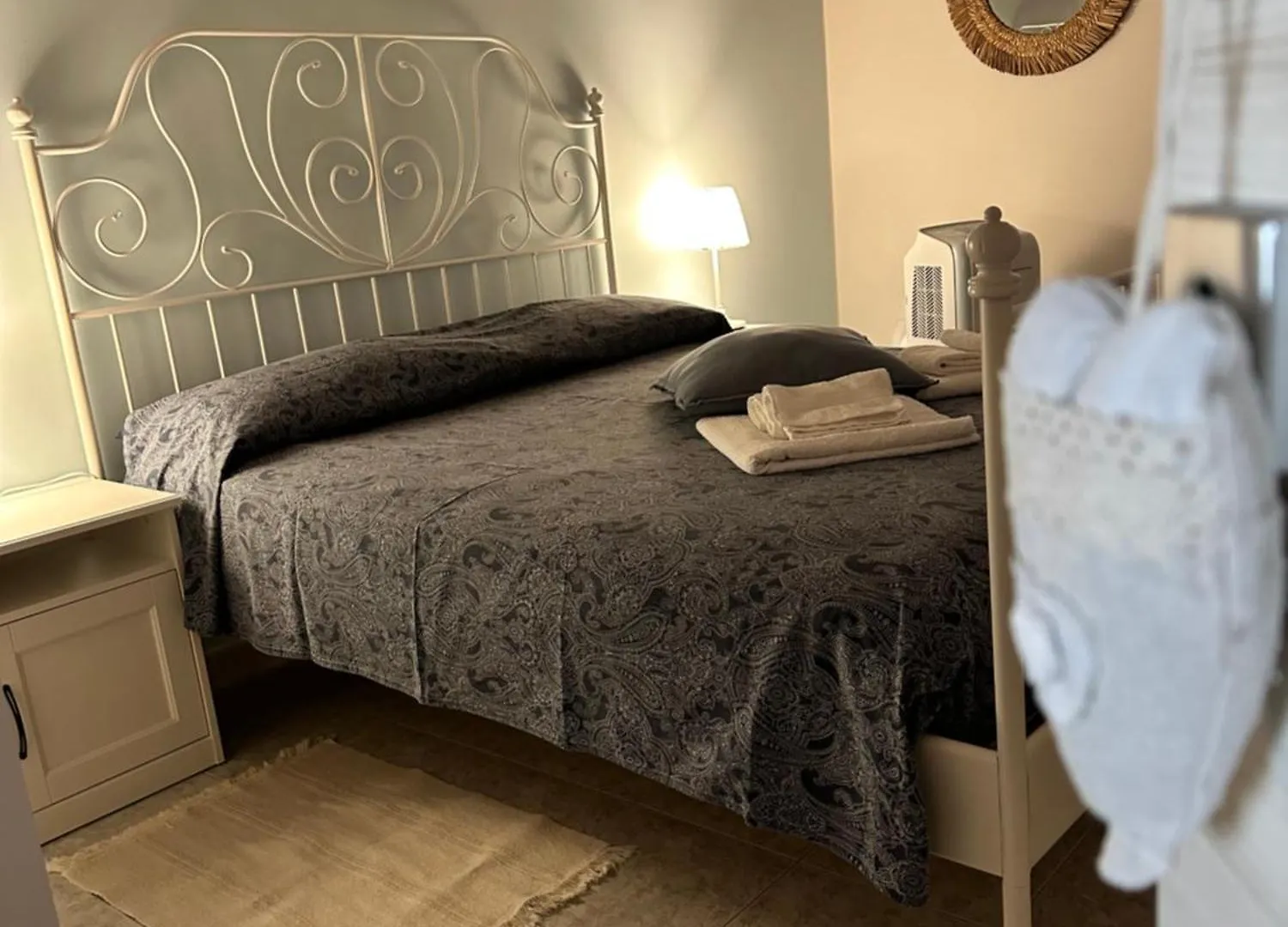 Apartment Affittacamere Il Cortile Chiaravalle Italy